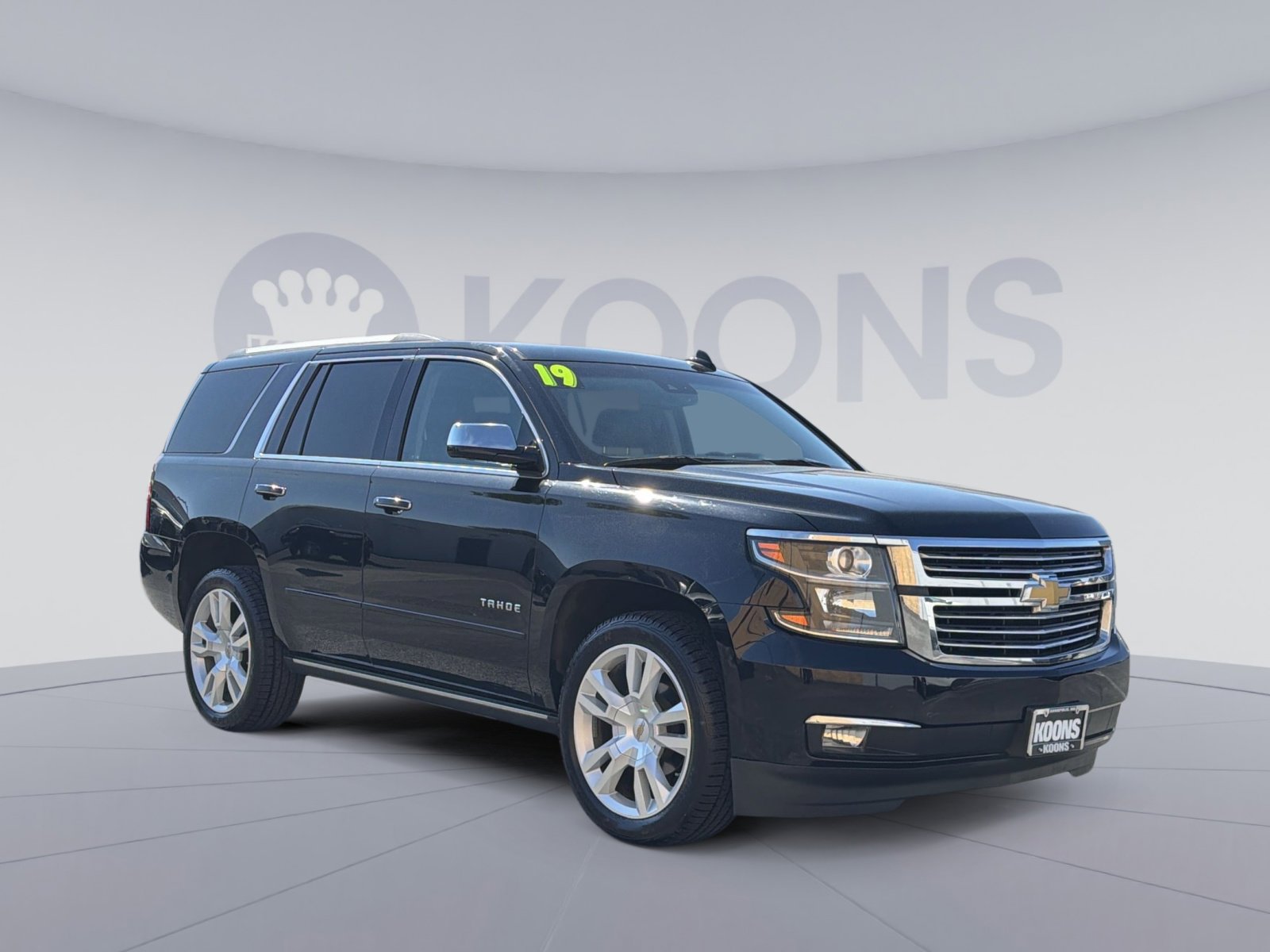 Used 2019 Chevrolet Tahoe Premier AWD/4WD image 2