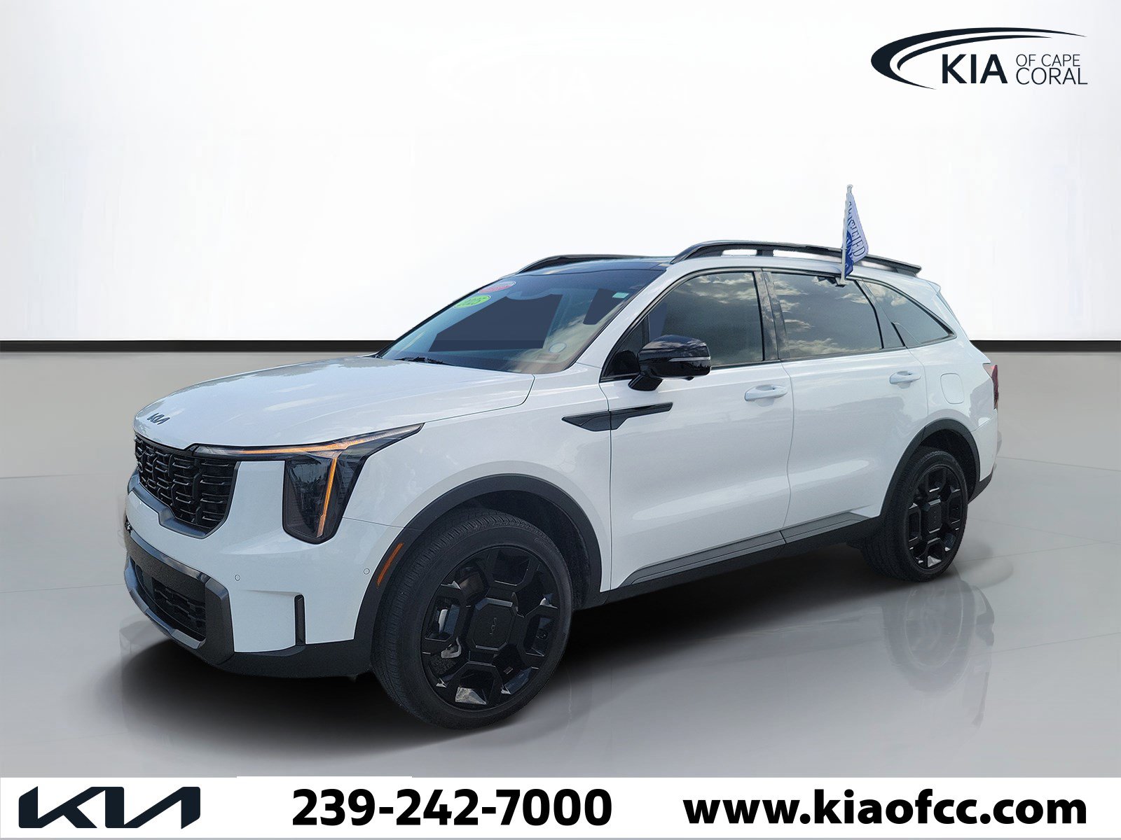 Certified 2025 Kia Sorento SX AWD/4WD image 3