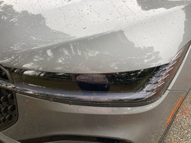 Certified 2025 Lincoln Nautilus Reserve w/ Jet Appearance Package image 10