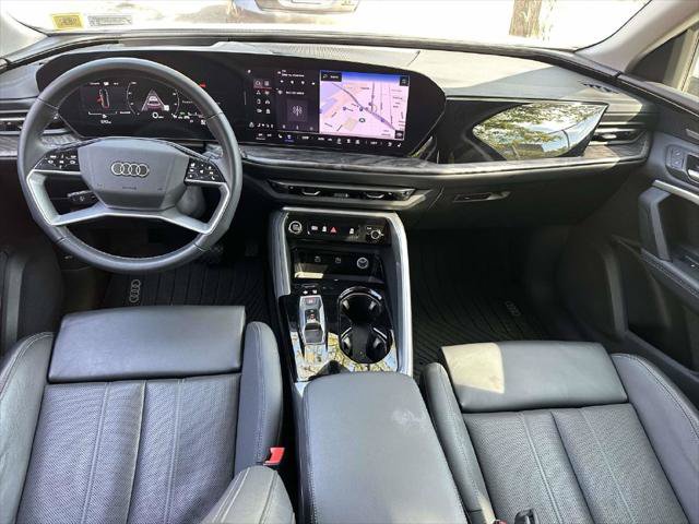 Used 2025 Audi Q5 Premium Plus w/ Premium Plus AWD/4WD image 15