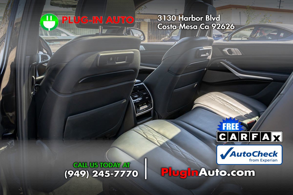 Used 2019 BMW X7 xDrive50i w/ Dynamic Handling Package AWD/4WD image 12