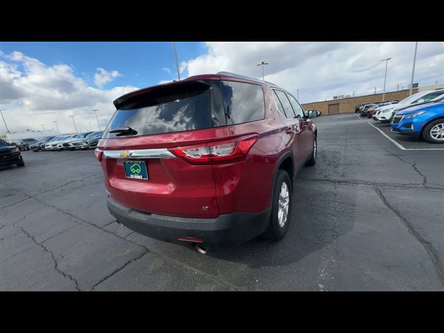 Used 2018 Chevrolet Traverse LT image 8