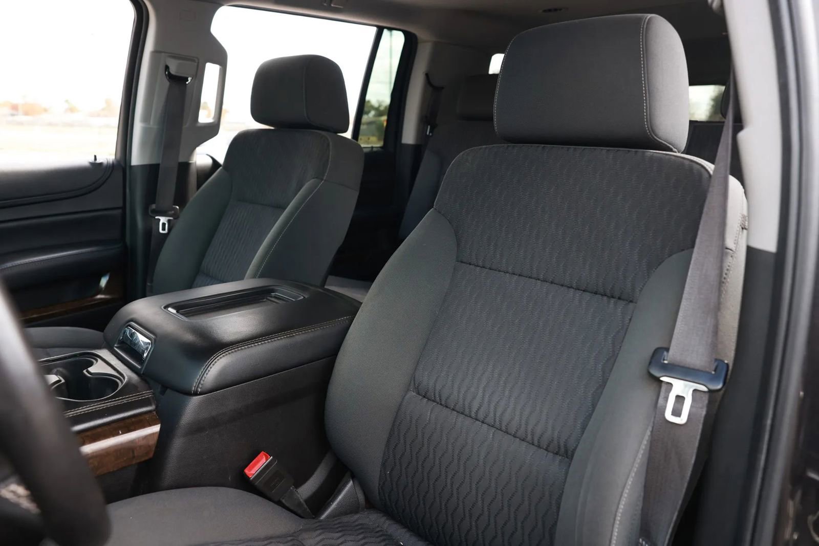 Used 2015 Chevrolet Suburban LS w/ Max Trailering Package image 12