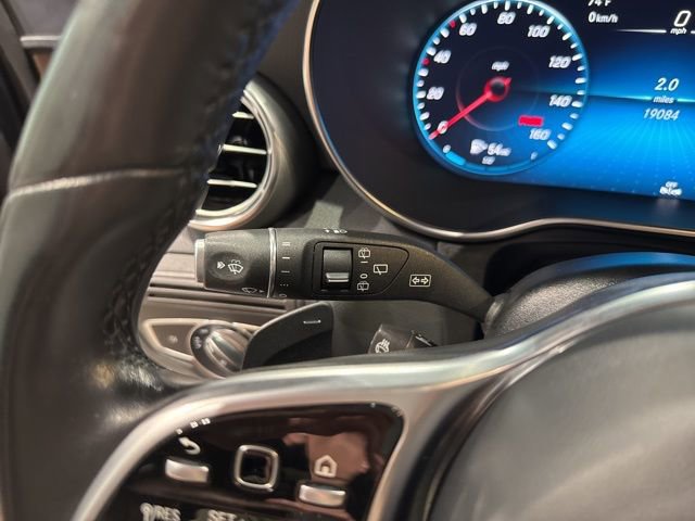 Used 2022 Mercedes-Benz GLC 300 4MATIC w/ AMG Line image 22