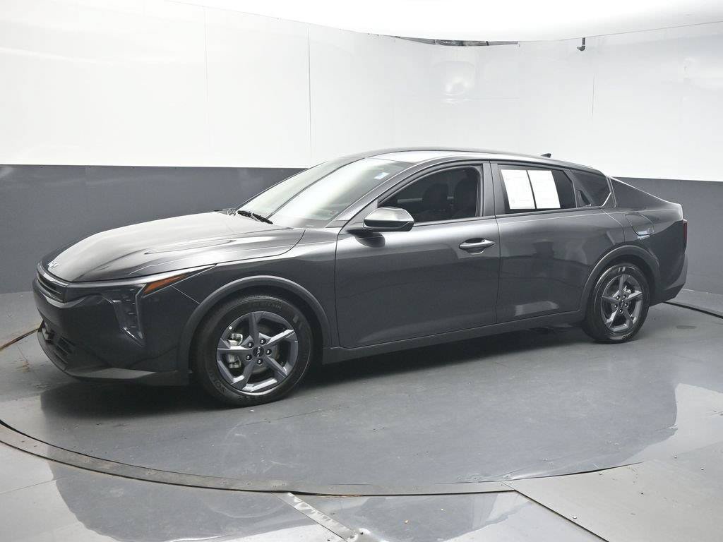 Used 2025 Kia K4 FWD image 4