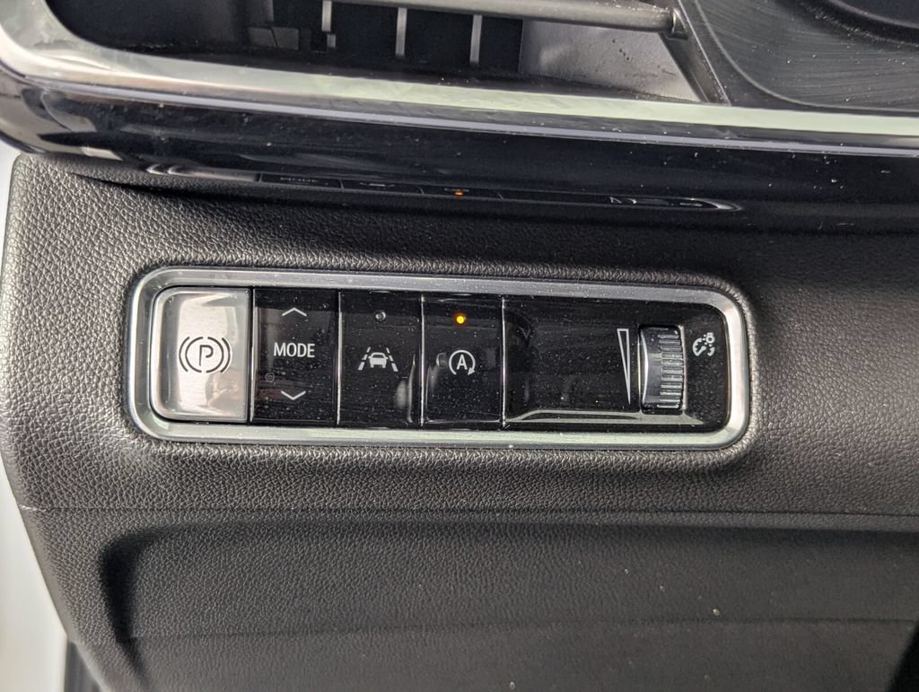 Used 2024 Buick Envision Preferred AWD/4WD image 14