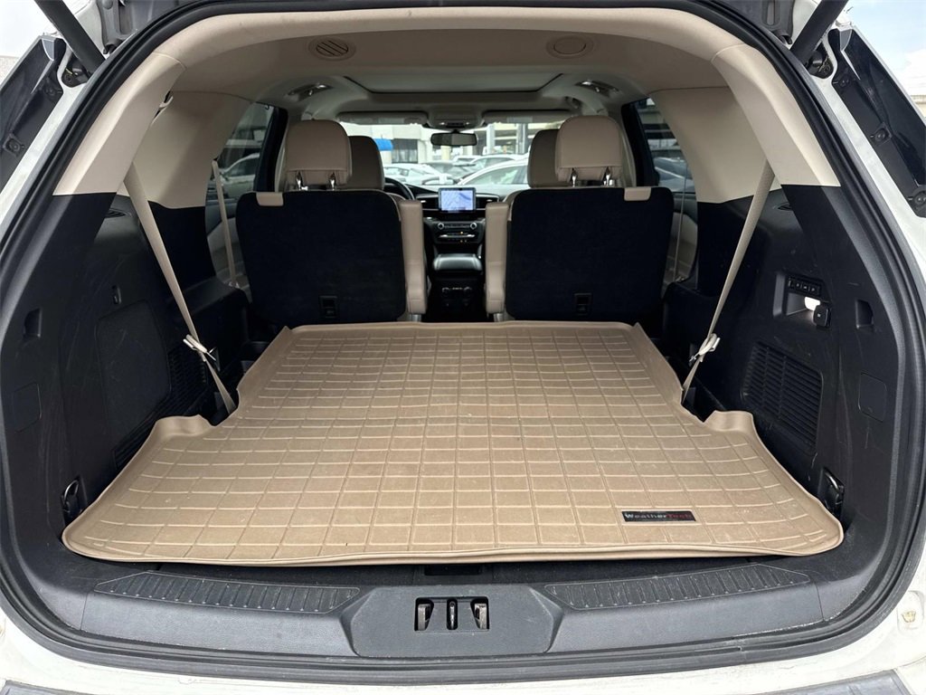 Used 2020 Ford Explorer Limited image 14