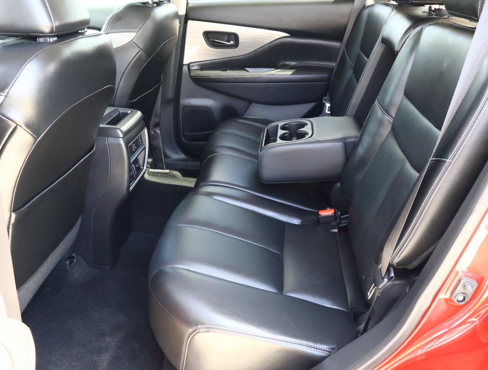 Used 2018 Nissan Murano Platinum FWD image 19