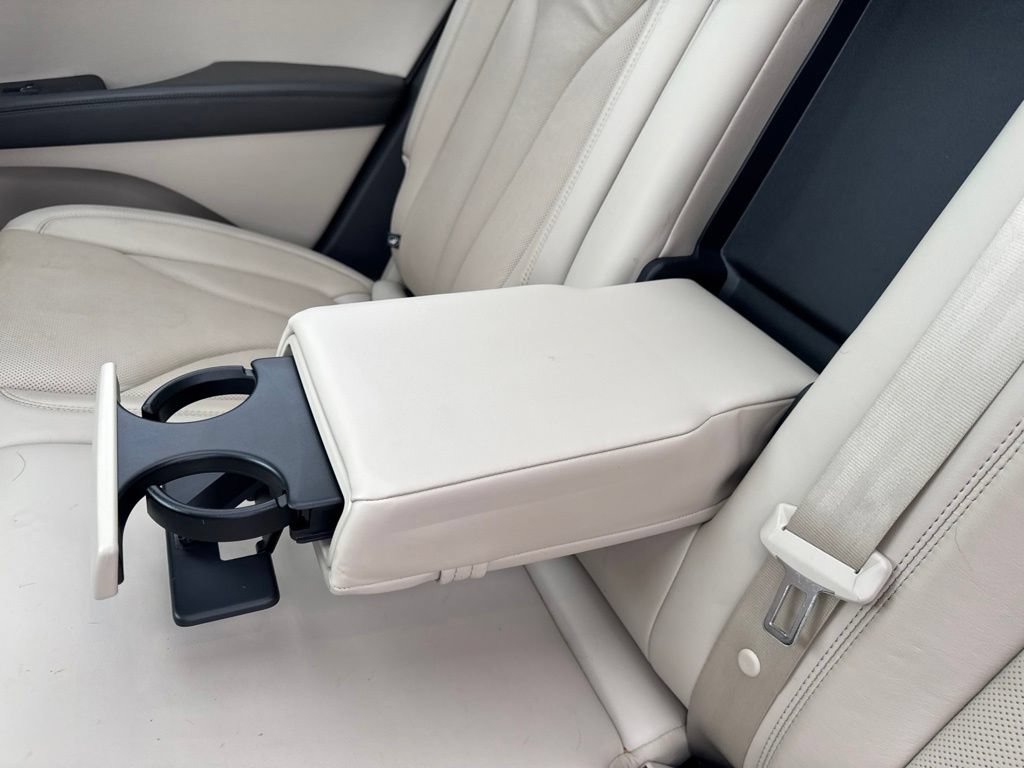 Used 2019 Lincoln Nautilus Reserve w/ Driver Assistance Package FWD image 33