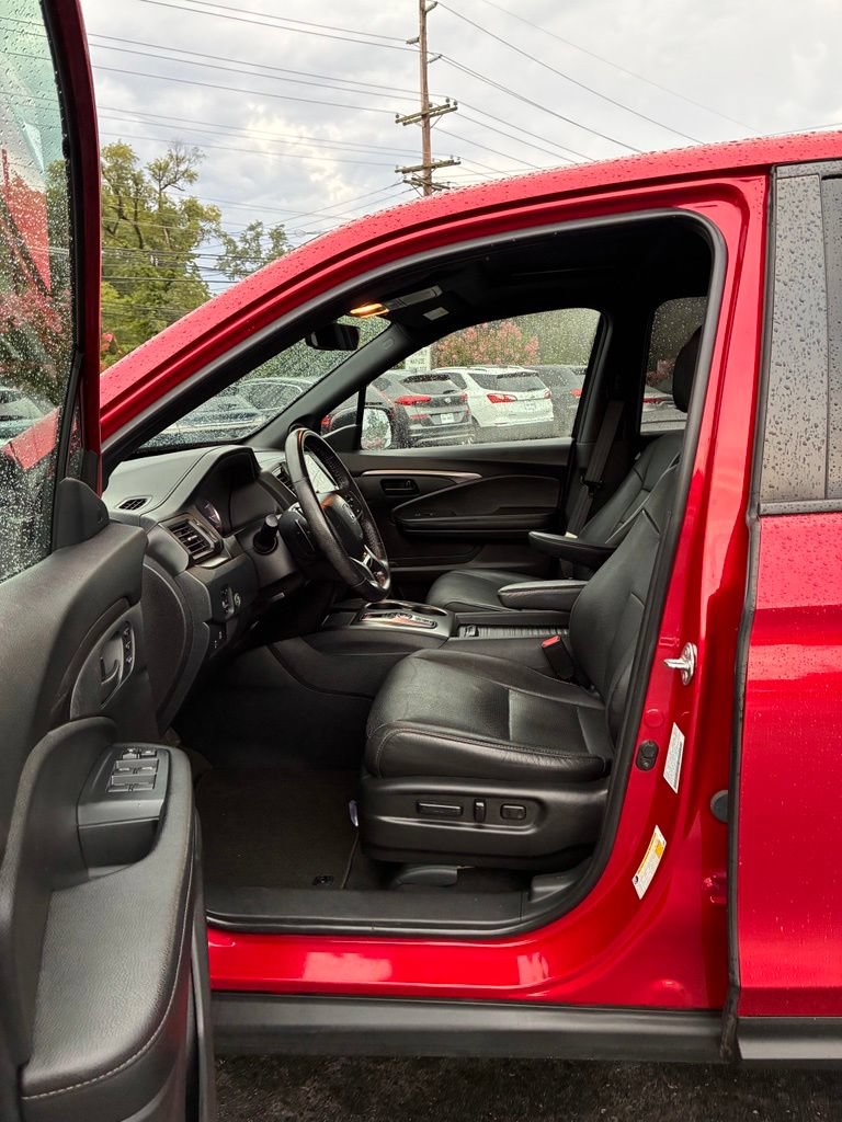 Used 2023 Honda Passport EX-L image 24