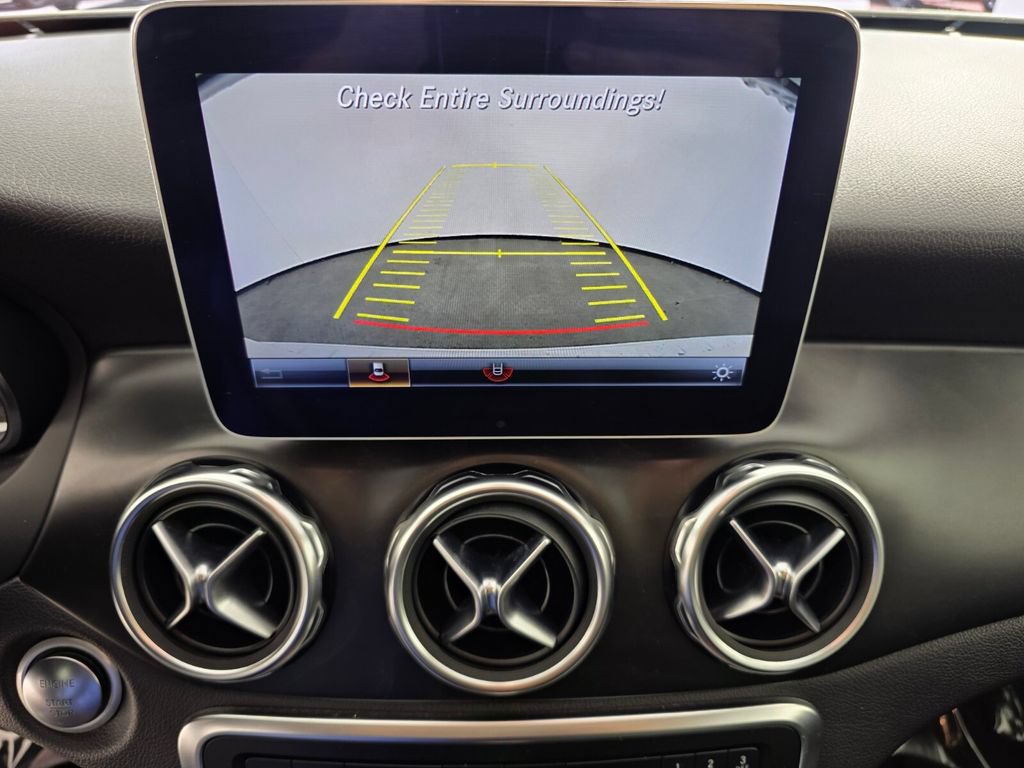 Used 2020 Mercedes-Benz GLA 250 4MATIC image 18