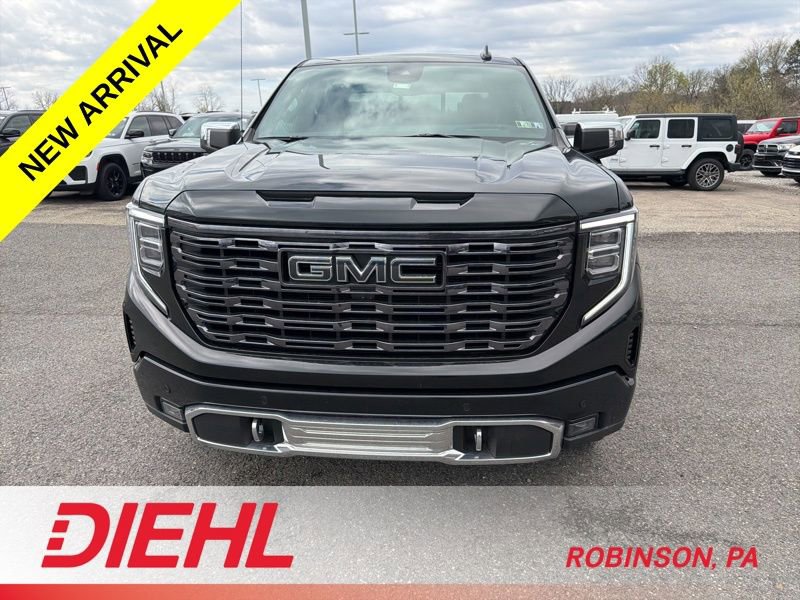 Used 2025 GMC Sierra 1500 Denali Ultimate image 3