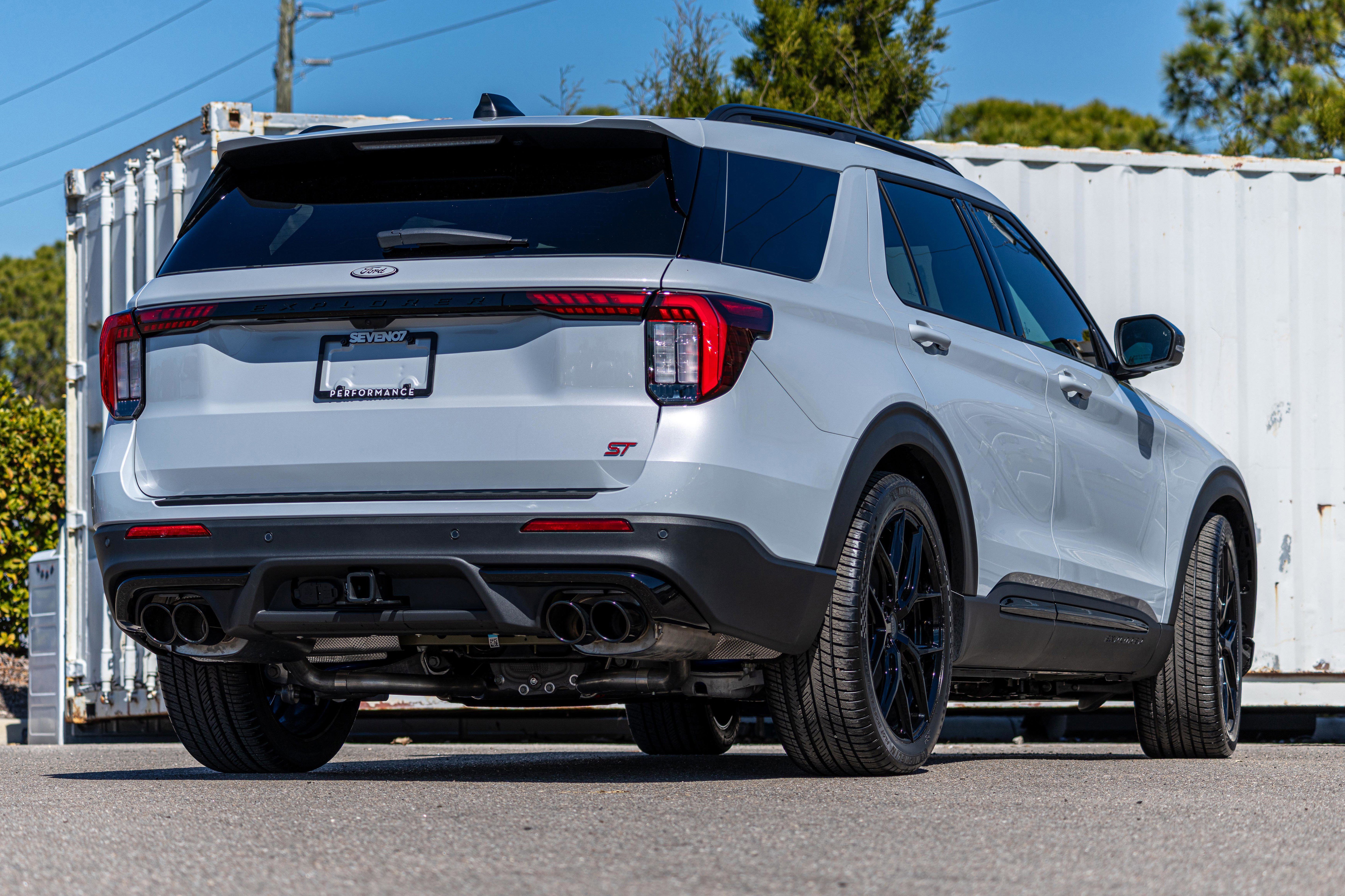 New 2026 Ford Explorer ST w/ Sun And Sound Package video 3
