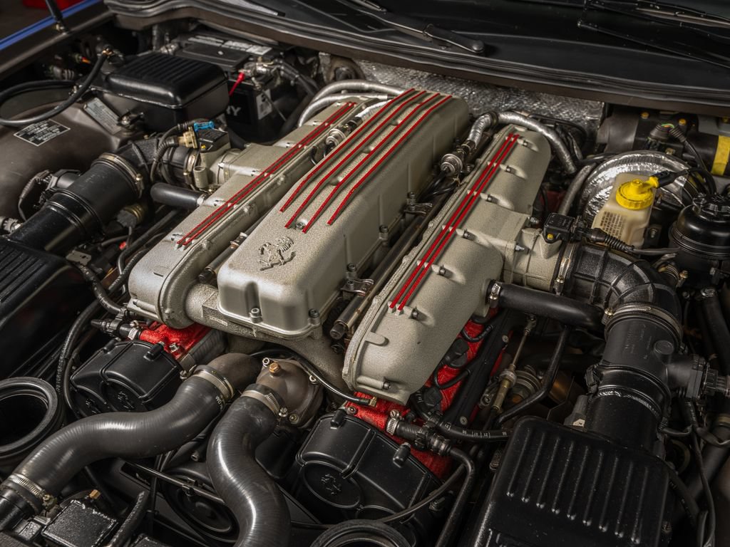 Used 1999 Ferrari 550 Maranello Coupe RWD image 33