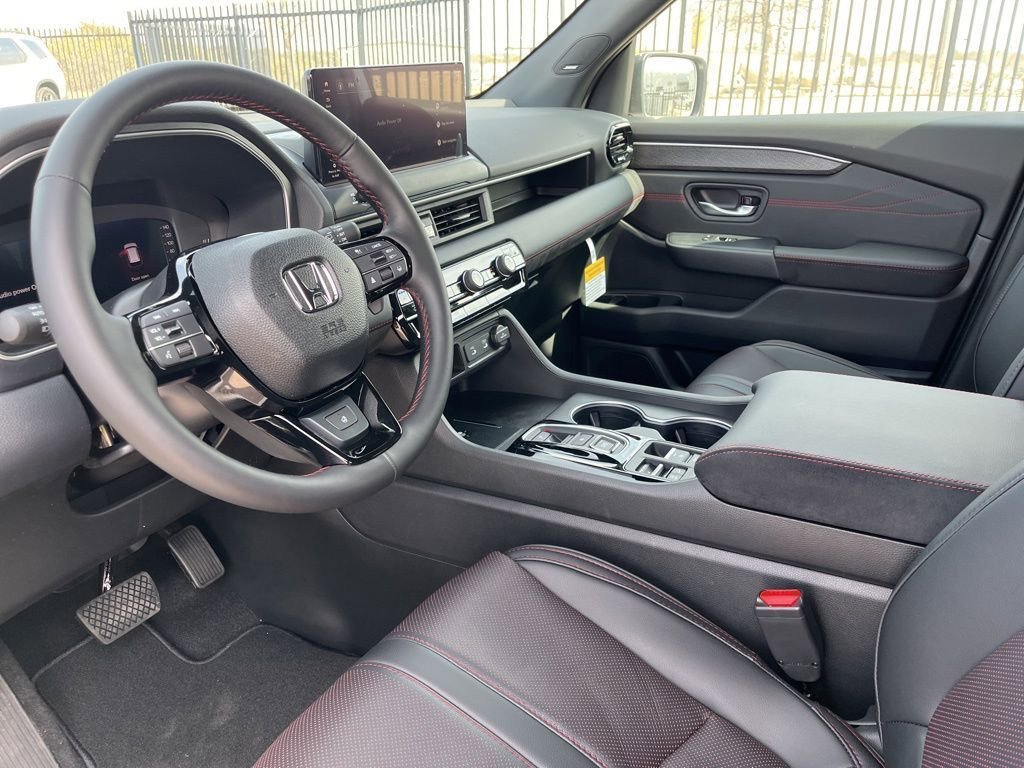 New 2026 Honda Pilot Black Edition image 11