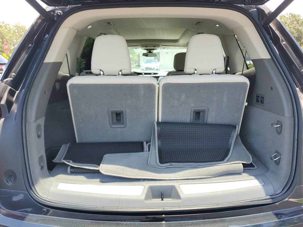 Certified 2022 Cadillac XT6 Premium Luxury AWD/4WD image 26