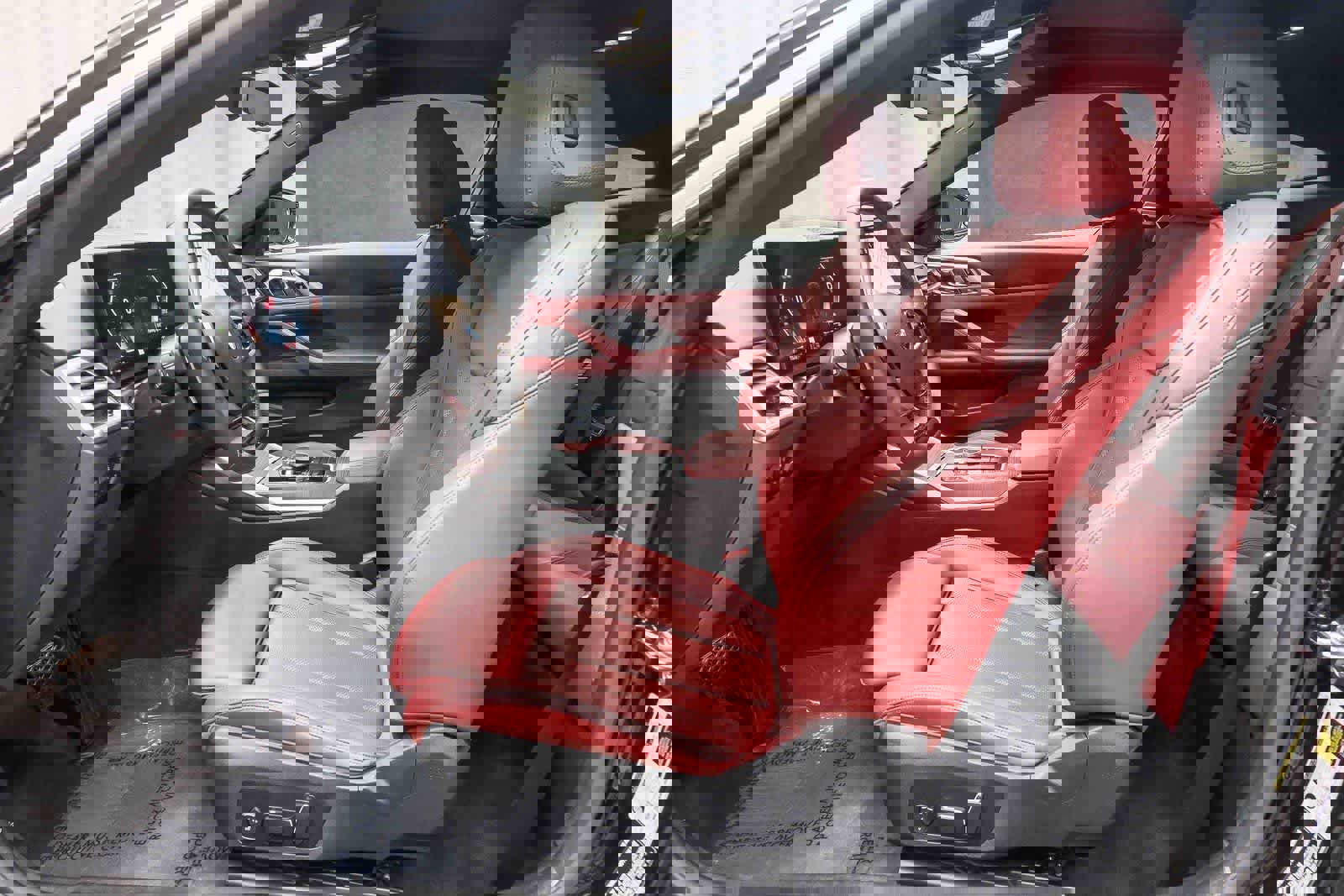 Used 2025 BMW 430i Coupe w/ Convenience Package image 17