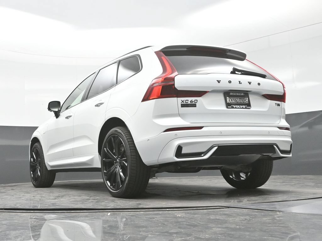 New 2026 Volvo XC60 T8 Ultra w/ Climate Package AWD/4WD image 24