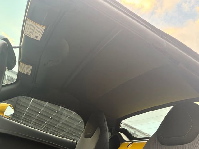 Used 2008 Pontiac Solstice Convertible w/ Preferred Package image 12