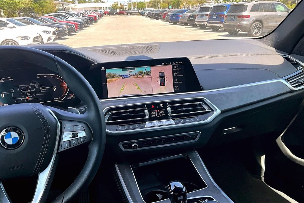 Used 2023 BMW X5 sDrive40i w/ Premium Package image 9