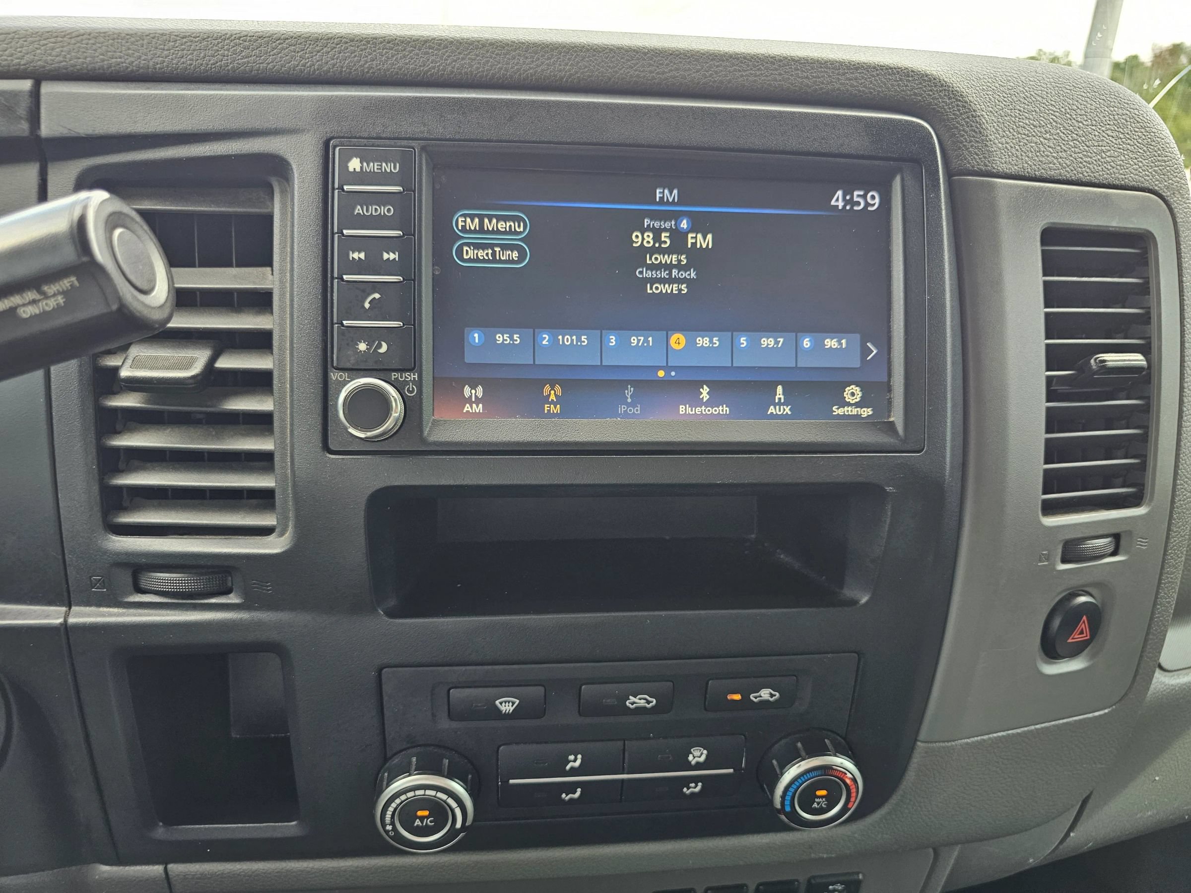 Used 2021 Nissan NV 2500 S RWD image 9