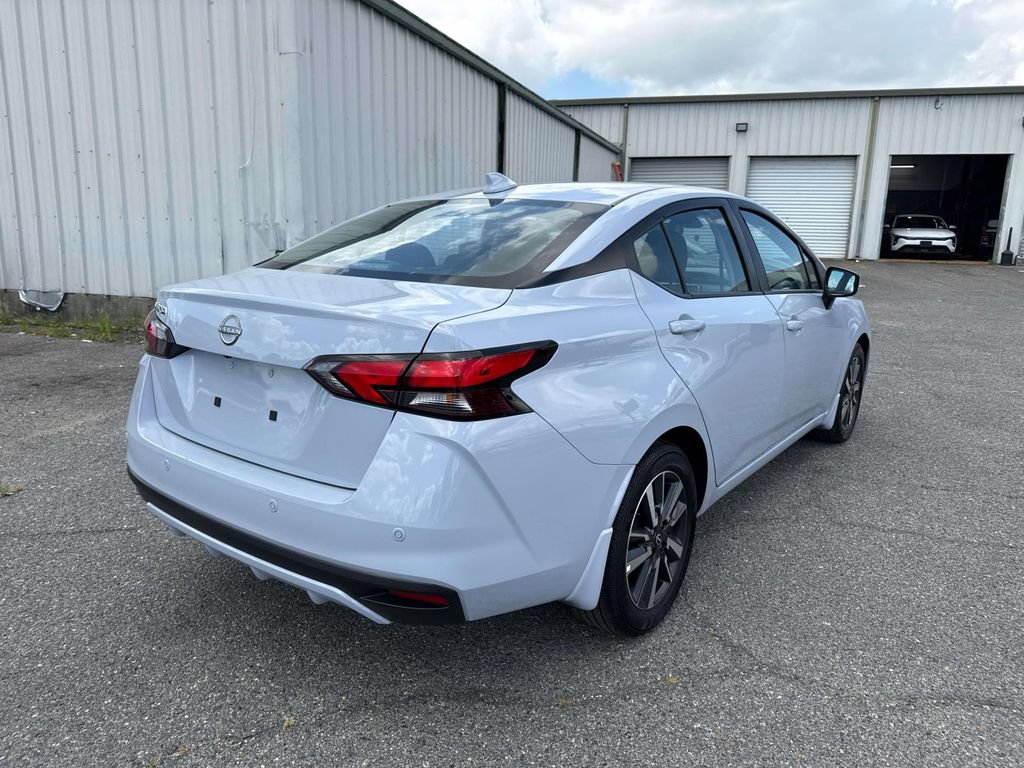 Used 2025 Nissan Versa SV w/ Trunk Package FWD image 8