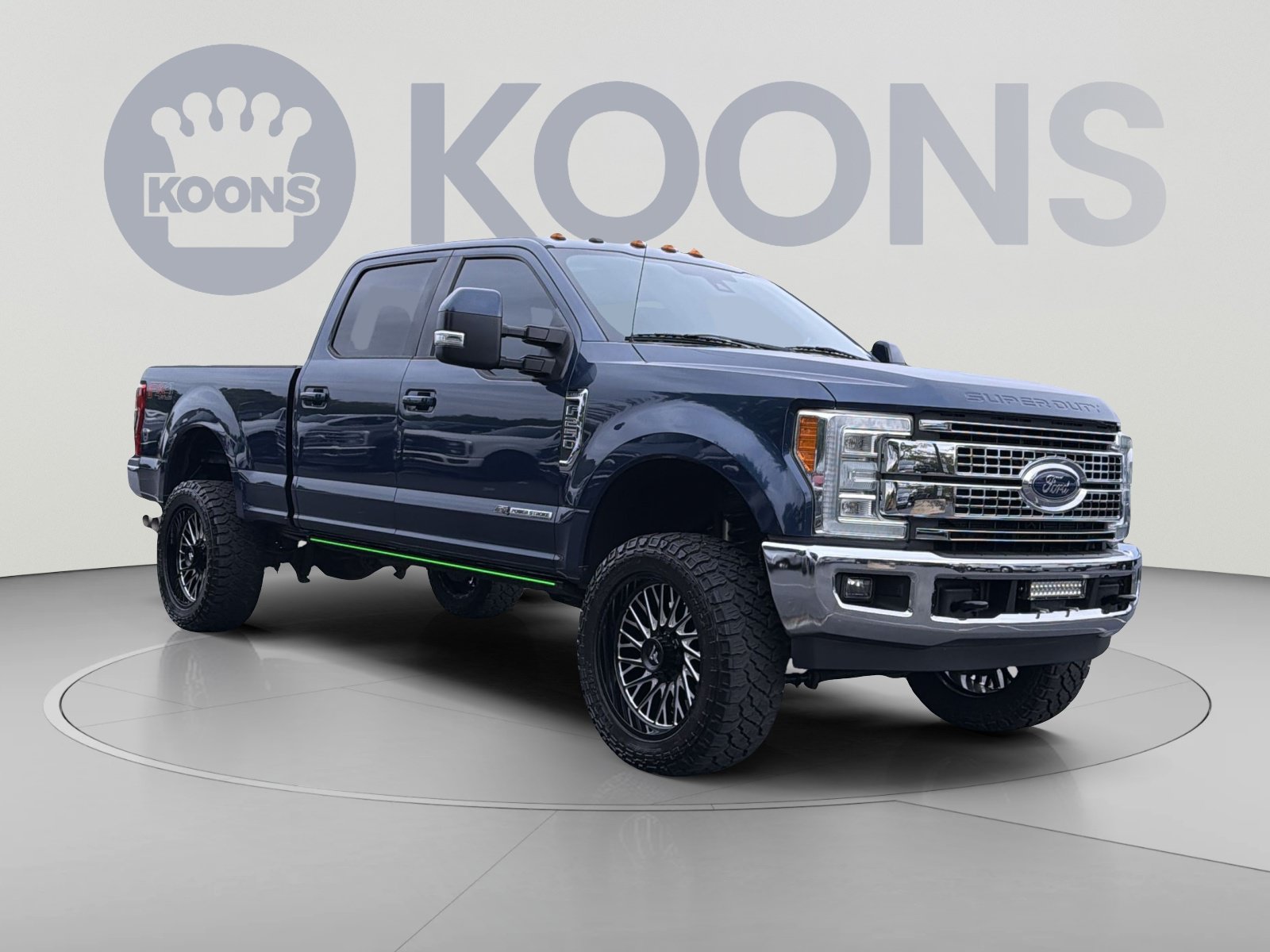 Used 2017 Ford F250 Lariat w/ Lariat Ultimate Package AWD/4WD image 10