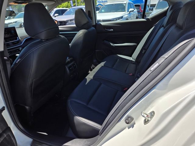 Used 2023 Nissan Altima 2.5 SL FWD image 14