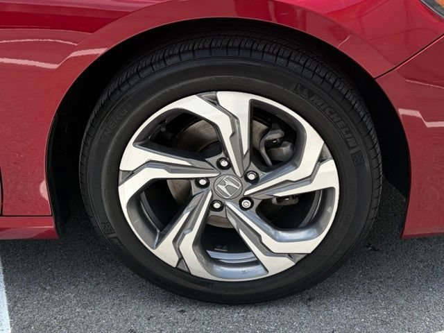 Used 2020 Honda Accord EX image 11