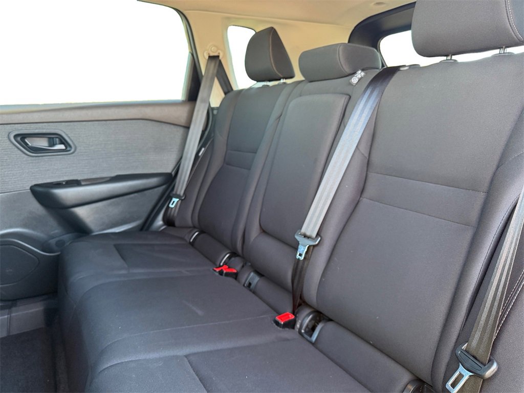 Certified 2023 Nissan Rogue S image 14