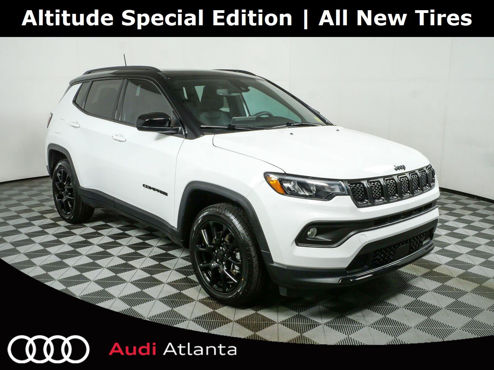Used 2023 Jeep Compass Latitude w/ Sun and Sound Group AWD/4WD video 1