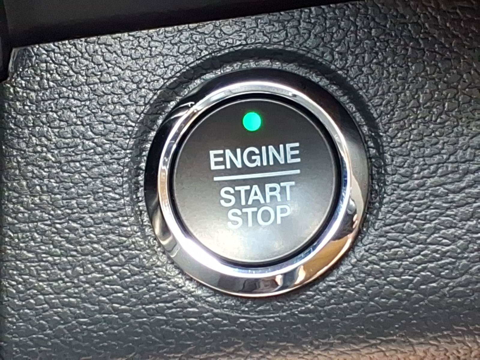 Used 2022 Ford F350 Lariat w/ Lariat Ultimate Package AWD/4WD image 21