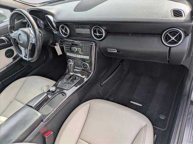 Used 2015 Mercedes-Benz SLK 250 image 17