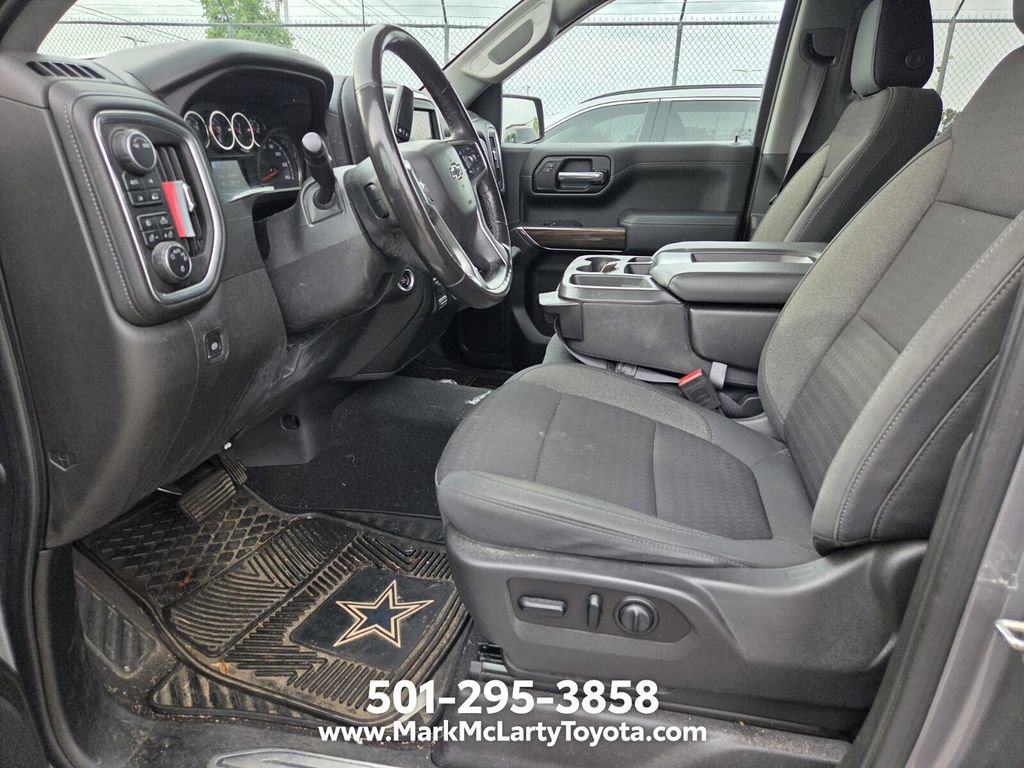 Used 2020 Chevrolet Silverado 1500 RST w/ Texas Edition AWD/4WD image 4