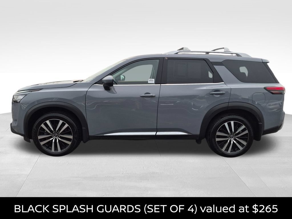 Certified 2025 Nissan Pathfinder Platinum AWD/4WD image 13
