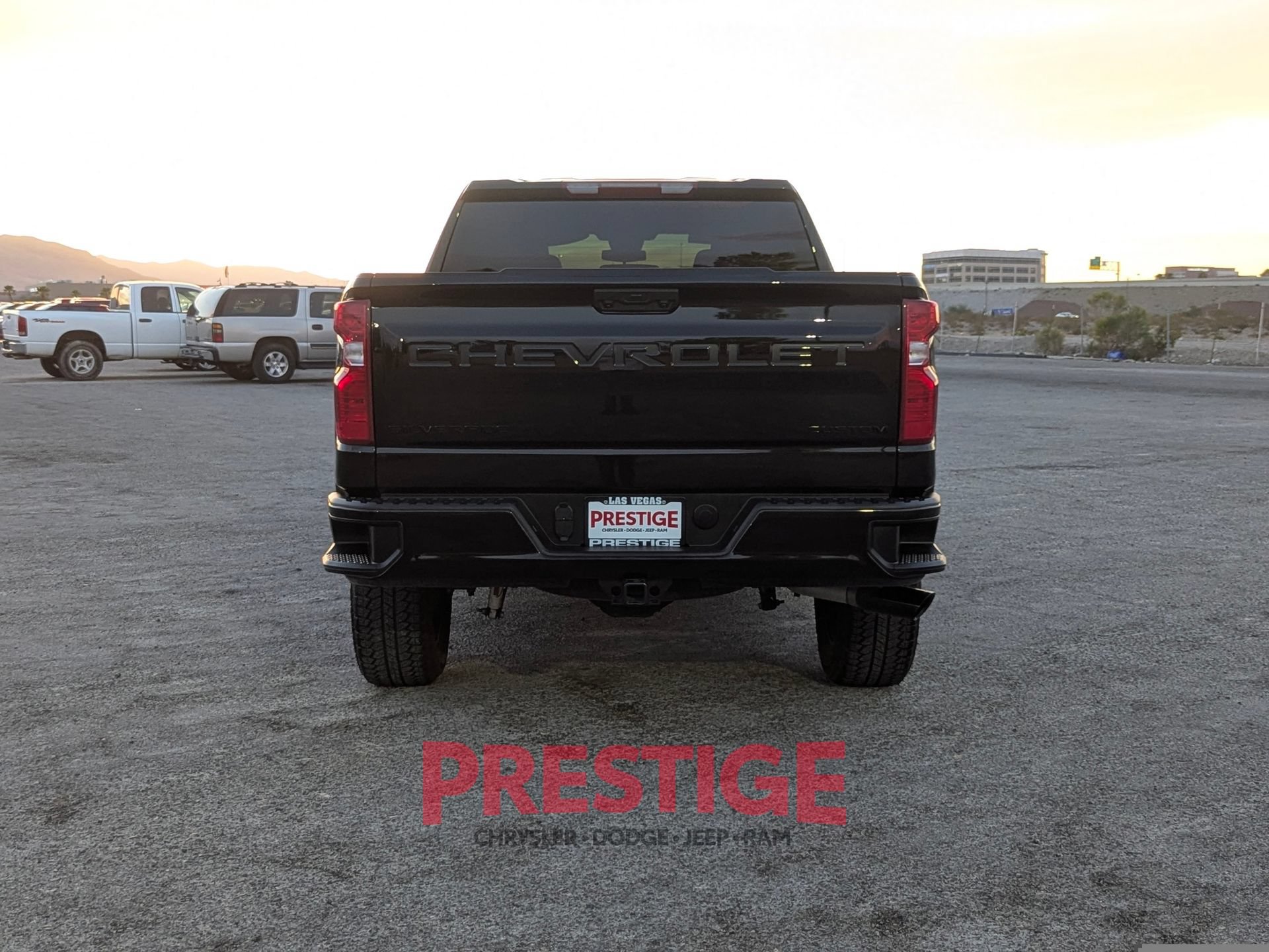 Used 2025 Chevrolet Silverado 1500 Custom Trail Boss w/ Turbomax Blackout Package AWD/4WD image 10