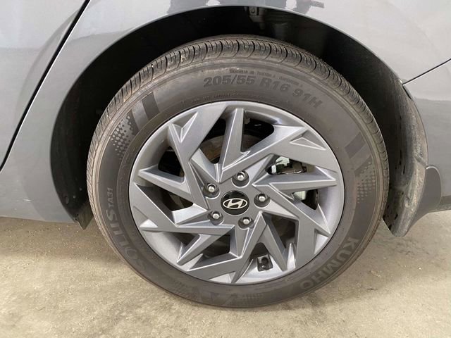 Certified 2025 Hyundai Elantra Blue image 8