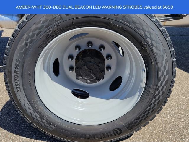 New 2025 Ford F450 XL w/ XL Chrome Package image 7