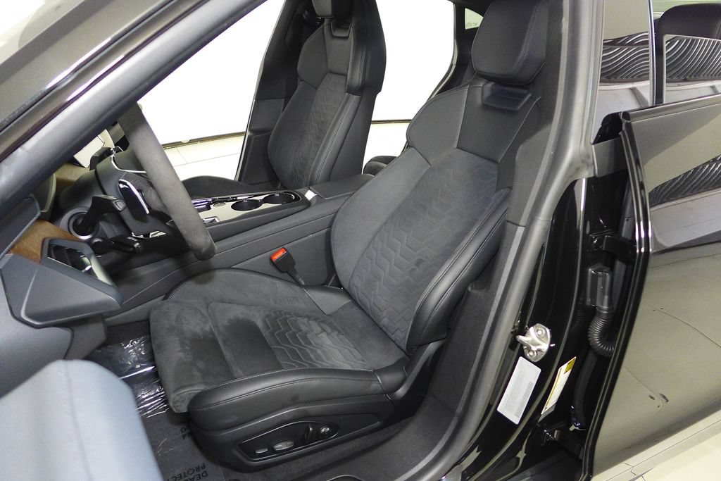 Used 2022 Audi e-tron GT Premium Plus AWD/4WD image 21
