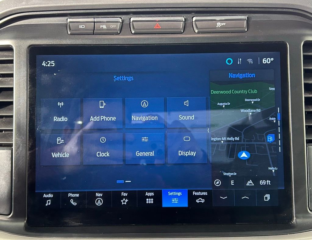 Used 2022 Ford F150 Lightning XLT image 18