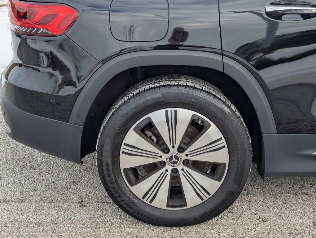 Used 2023 Mercedes-Benz EQB 300 4MATIC image 12