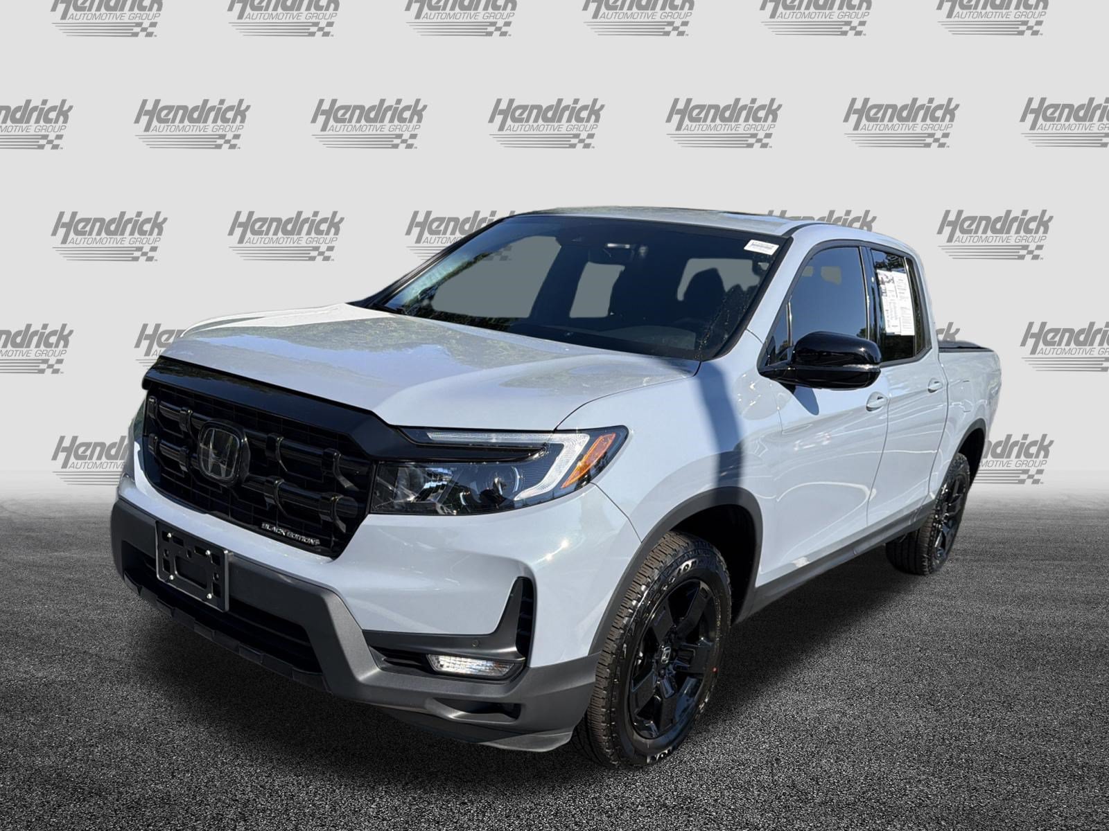 Used 2025 Honda Ridgeline Black Edition image 5