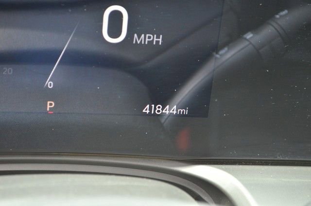 Used 2024 Buick Encore GX Sport Touring AWD/4WD image 23