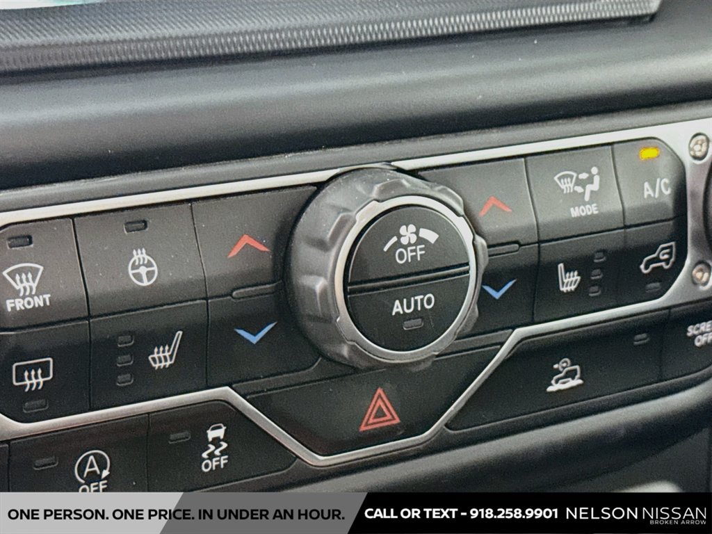 Used 2023 Jeep Gladiator Mojave w/ Cold Weather Group AWD/4WD image 20