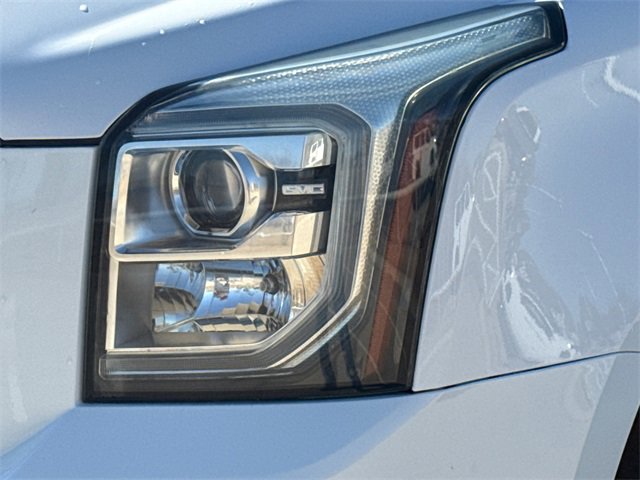Used 2016 GMC Yukon XL Denali w/ Open Road Package image 5