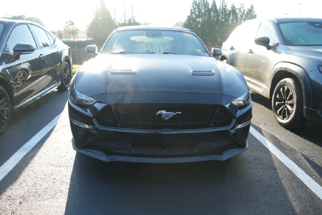 Used 2019 Ford Mustang GT Premium w/ Equipment Group 401A RWD image 5