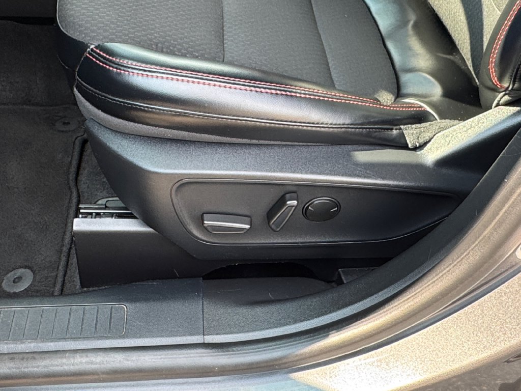 Used 2024 Ford Escape ST-Line AWD/4WD image 17