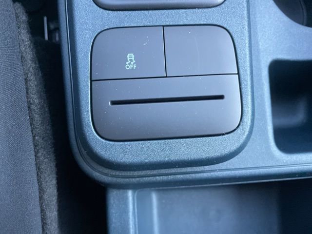 New 2026 Ford Maverick XL image 40