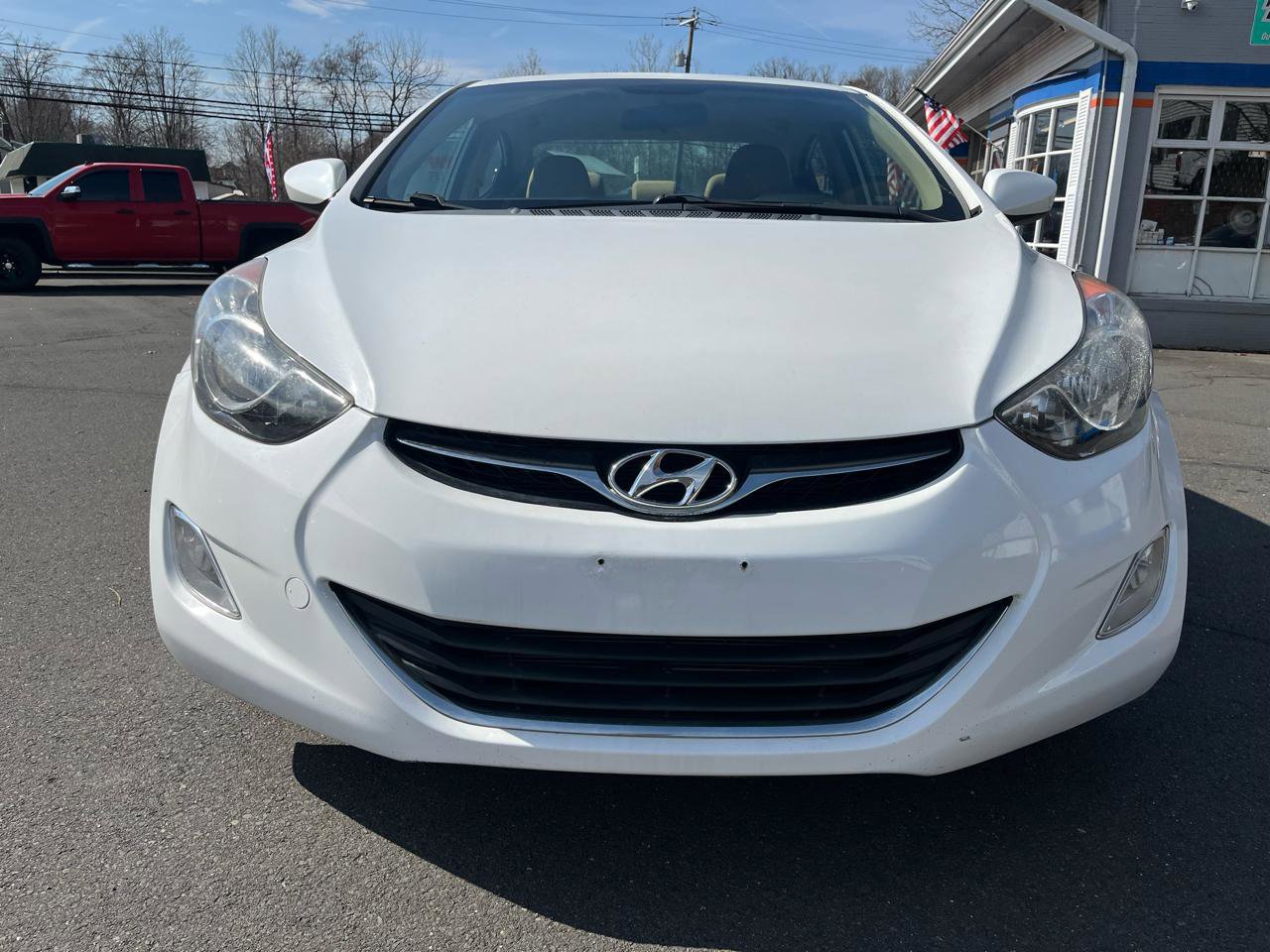 Used 2012 Hyundai Elantra GLS w/ Preferred Pkg 3 image 9