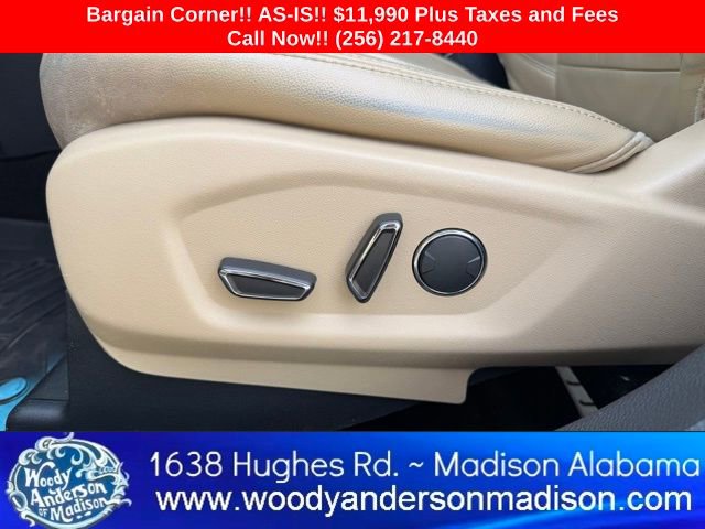 Used 2017 Ford Explorer XLT w/ Equipment Group 202A image 20